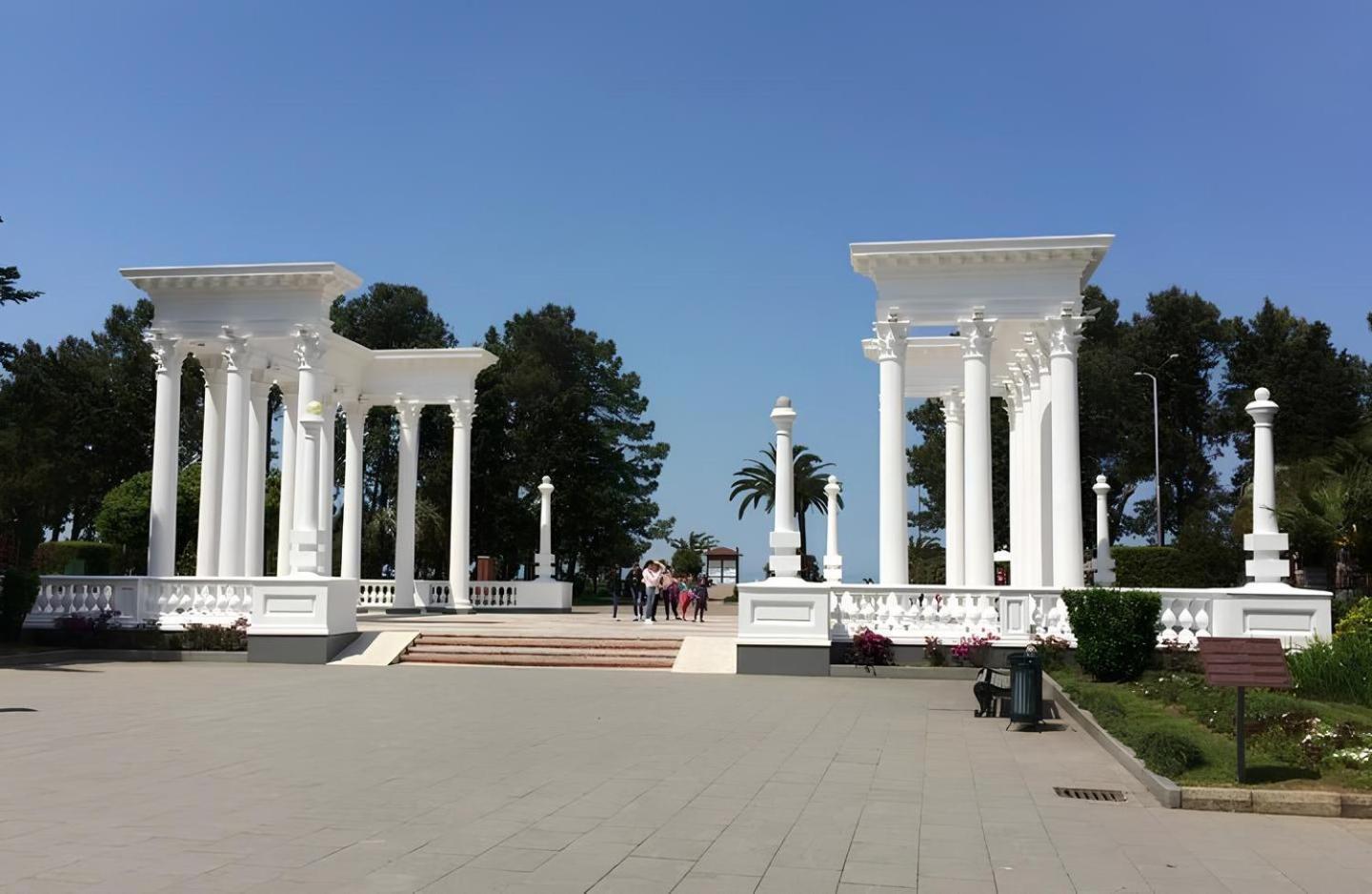 Orbi City Hotel Batumi Beach Exterior foto